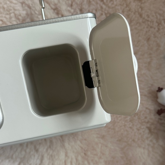 Maileg Kitchen, Miniature - Picture 3 of 5